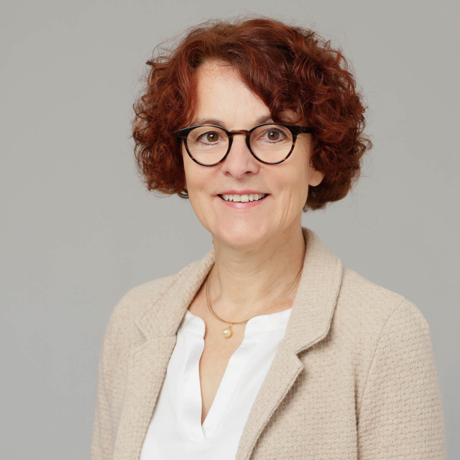 Dr Simone Fühles-Ubach 